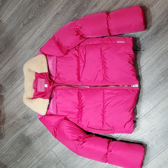 Coach Jackets & Blazers - Pink Coach Puffer Jacket size small